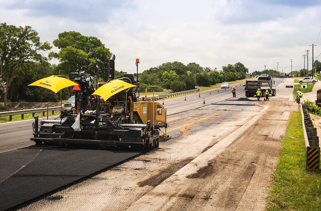 How to choose the best asphalt road sealing contractor?